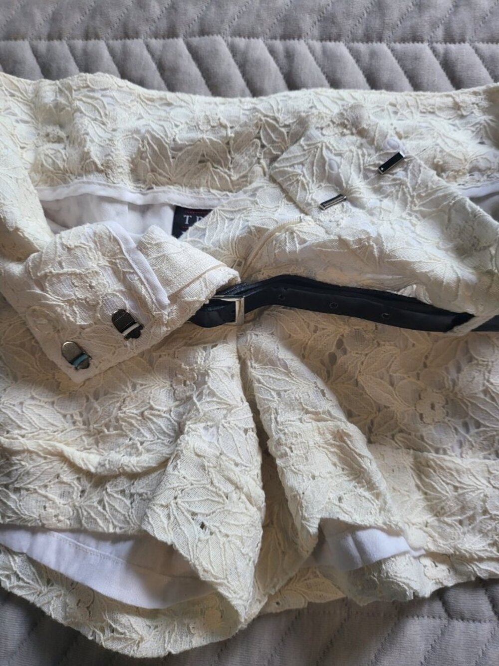 NWT Tracy Evans Lace Shorts Belt 5 Ivory Floral Belted Coquette Festival Y2K - Picture 4 of 9